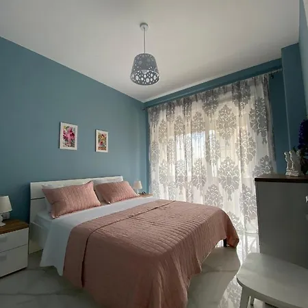 Ek Luxury Дом отдыха *
