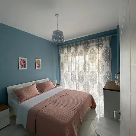 Ek Luxury Дом отдыха *